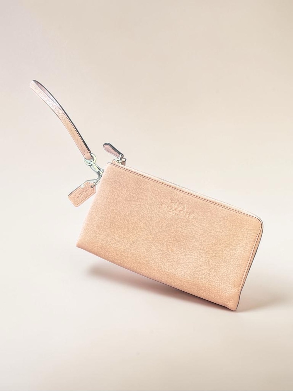 Coach Corner Zip Wristlet | Faded Blush Pebbled Leather | Double Zip Organizer